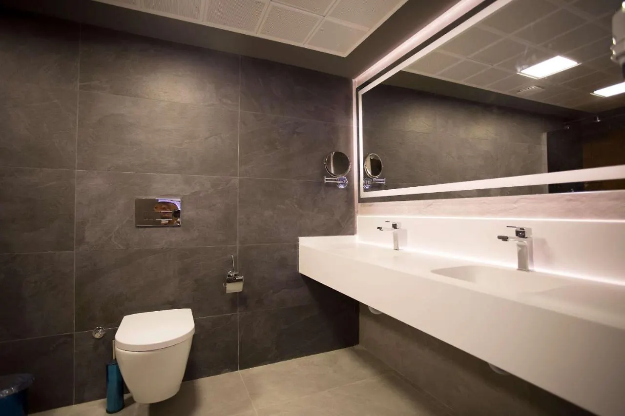 Days Hotel By Wyndham Ankara Cankaya 3*,  Törökország