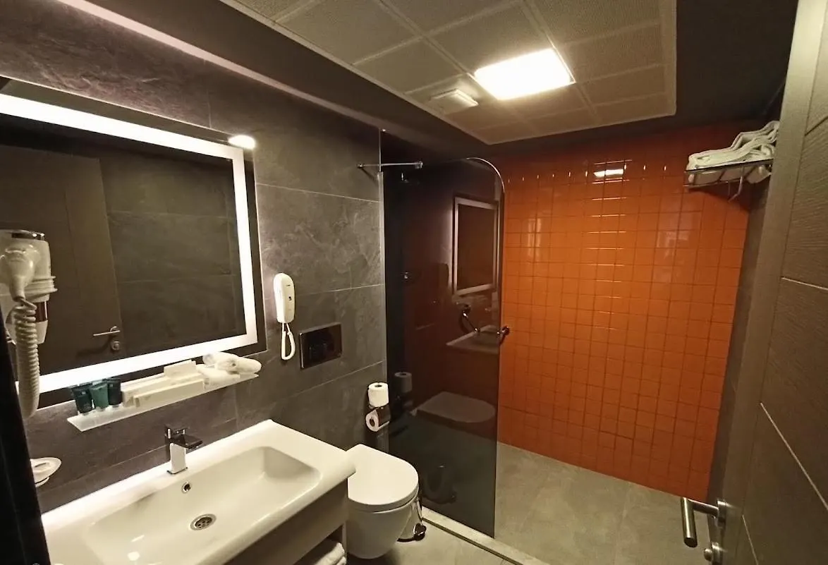 Days Hotel By Wyndham Ankara Cankaya 3*,